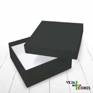 Caixa R�gida Tampa e Fundo. Revestimento em papel Color Plus - 15x15x6cm