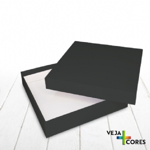Caixa R�gida Tampa e Fundo. Revestimento em papel Color Plus - 20x20x4cm