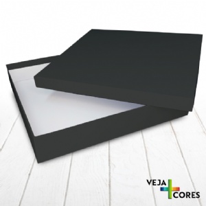 Caixa R�gida Tampa e Fundo. Revestimento em papel Color Plus - 35x35x6cm